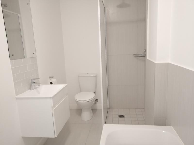 2 Bedroom Property for Sale in Kenilworth Western Cape